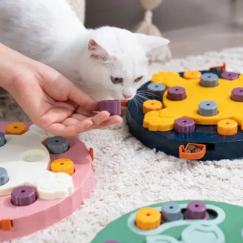 Paw Puzzle Feeder - TailWaggers